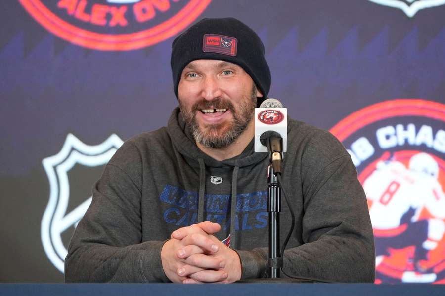 Aleksander Owieczkin po wyrównaniu rekordu NHL: "To historyczny moment"