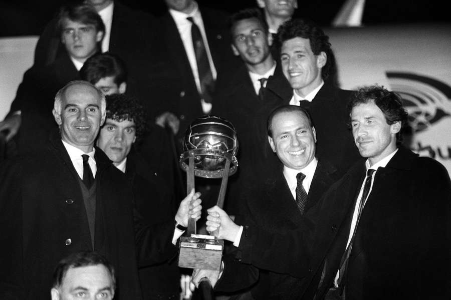 Berlusconi conquistou 29 títulos ao serviço do AC Milan