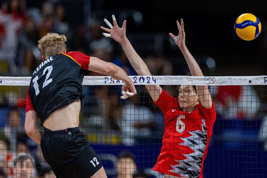 Die deutschen Volleyballer starteten fulminant.