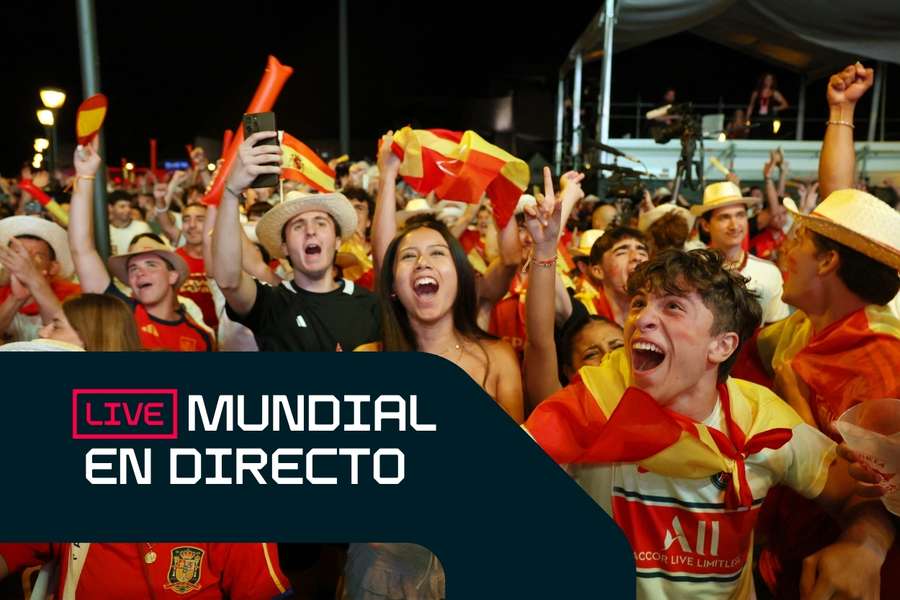 Los españoles celebran el triunfo ante Austria Los españoles celebran el triunfo ante Austria