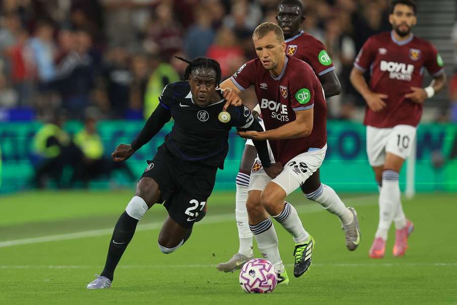 Chelsea defender Trevoh Chalobah under pressure from West Ham's Tomás Soucek