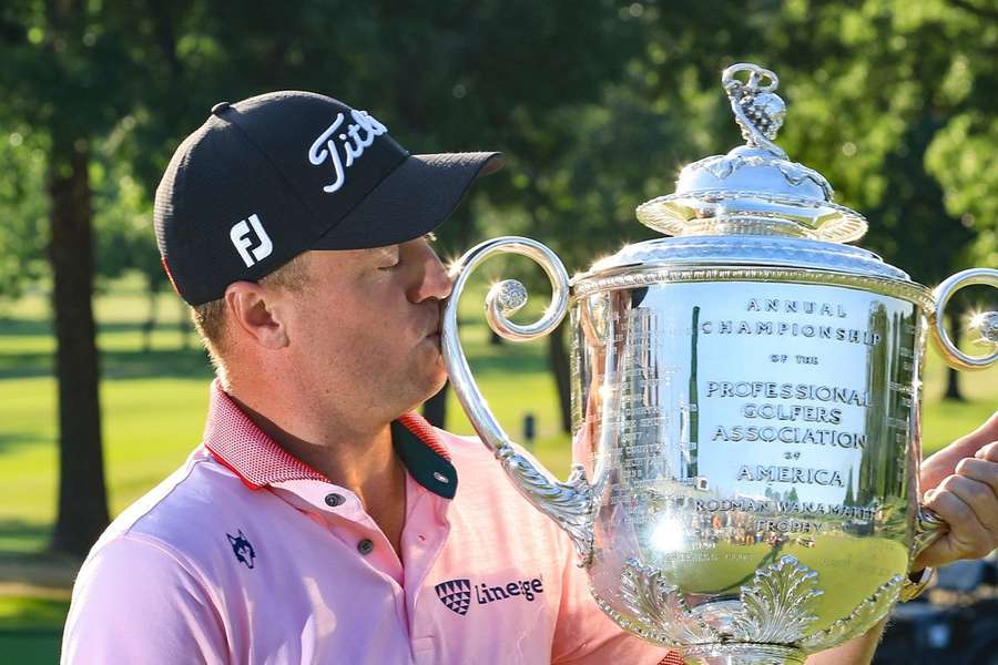 Justin Thomas met de Wanamaker Trophy