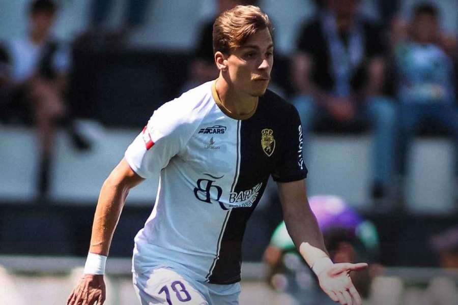 Alex Pinto chegou ao Farense em janeiro