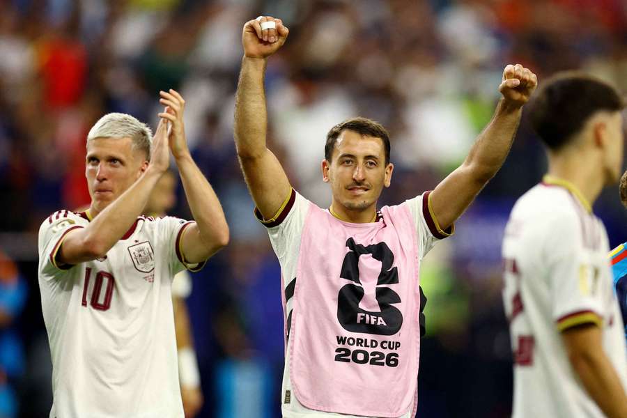 Jugadores de España celebran la victoria Jugadores de España celebran la victoria