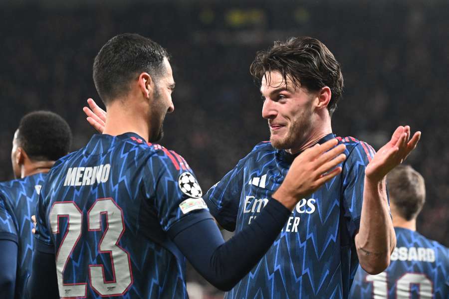 O Arsenal vive uma temporara impecável até o momento O Arsenal vive uma temporara impecável até o momento