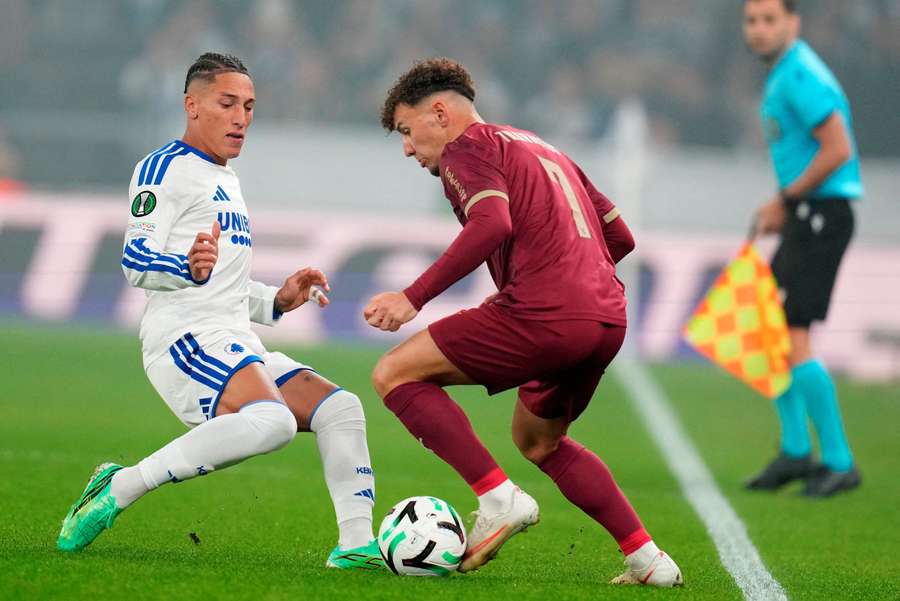 Travassos, do SC Braga, diante do Copenhaga Travassos, do SC Braga, diante do Copenhaga