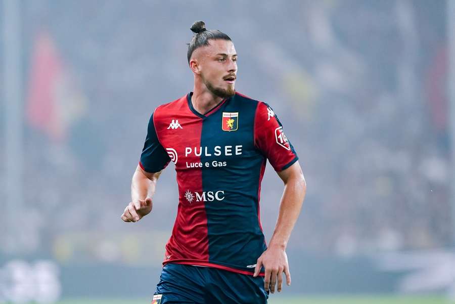 Radu Drăgușin a fost integralist în toate cele 8 etape disputate de Genoa în Serie A