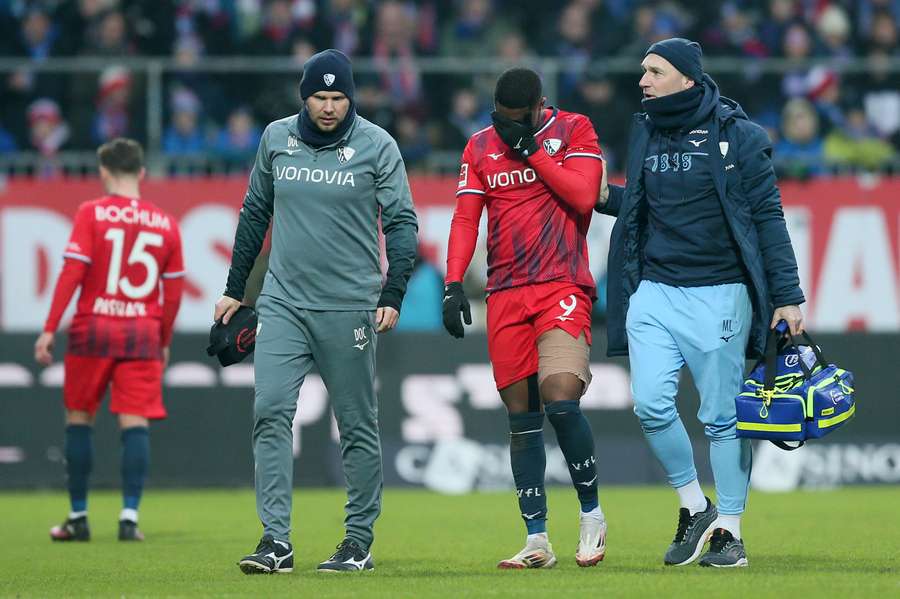 Bochums Stürmer Myron Boadu musste nach einem Doppelpack in Kiel verletzt ausgewechselt werden.