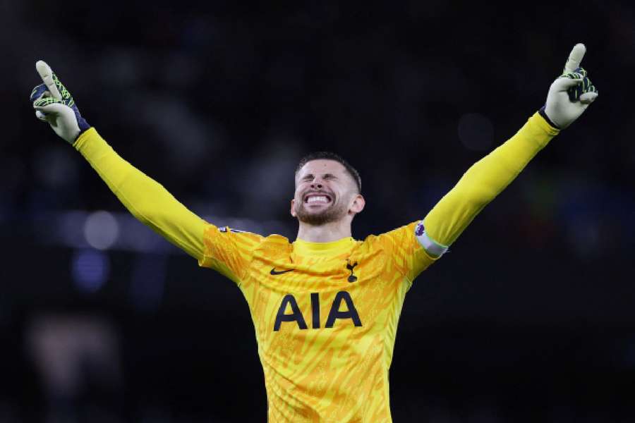Tottenham Hotspur's Guglielmo Vicario celebrates after Brennan Johnson scored against Manchester City