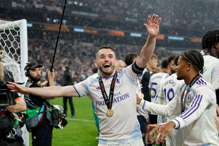 McGinn invita il principe William a unirsi ai festeggiamenti dell'Aston Villa in Europa