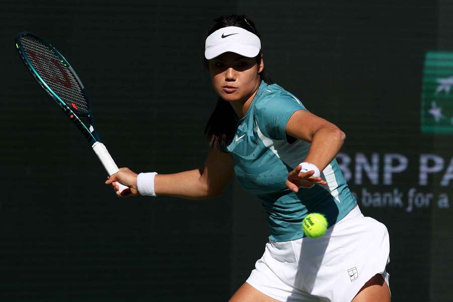 Emma Raducanu se prepara para Indian Wells.
