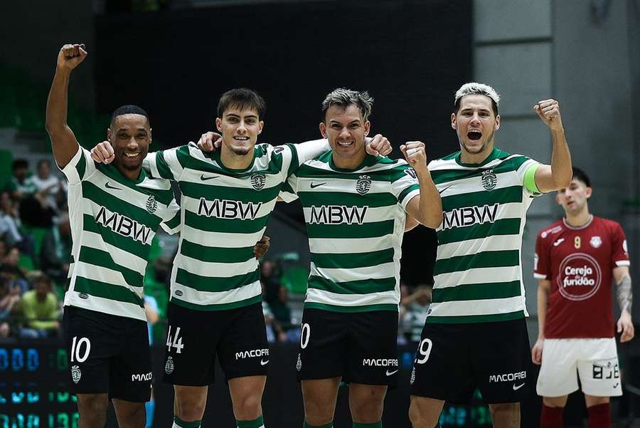 Benfica com 100 por cento de vitórias no campeonato