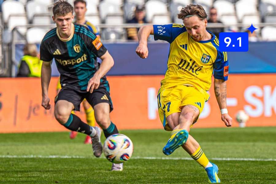 Rehuš ovládol hodnotenie štvrtého kola nadstavby. Rehuš ovládol hodnotenie štvrtého kola nadstavby.