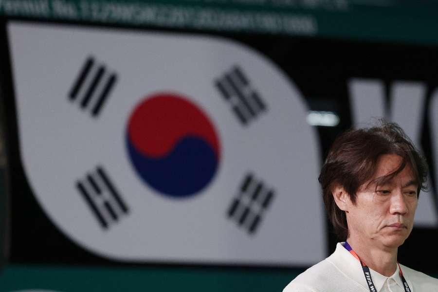 Hong Myung-bo has much to ponder after Mexico loss