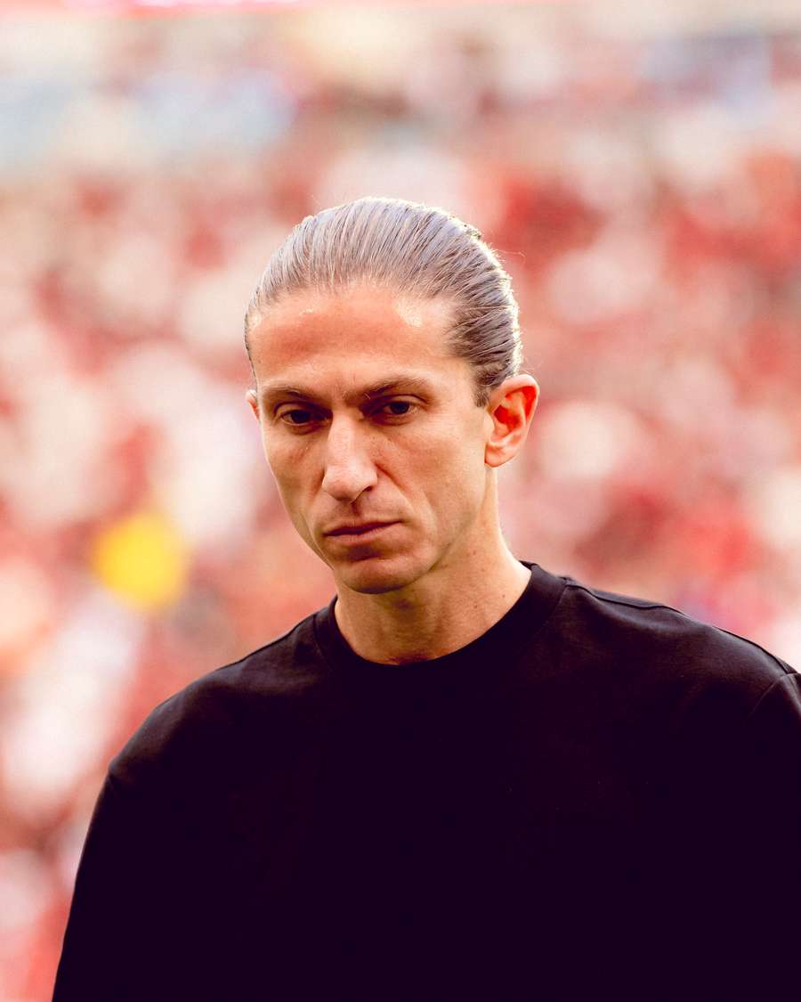 Flamengo de Filipe Luís é o líder do Brasileirão Flamengo de Filipe Luís é o líder do Brasileirão