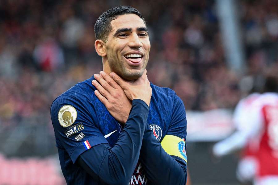 Hakimi fez dois gols em Brest 0x3 PSG Hakimi fez dois gols em Brest 0x3 PSG