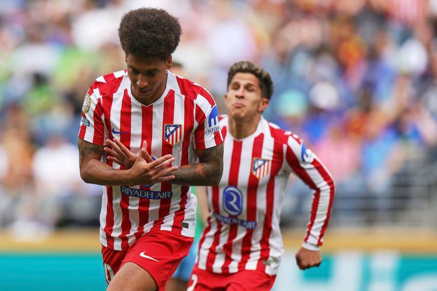 Witsel saiu do banco para deixar o seu