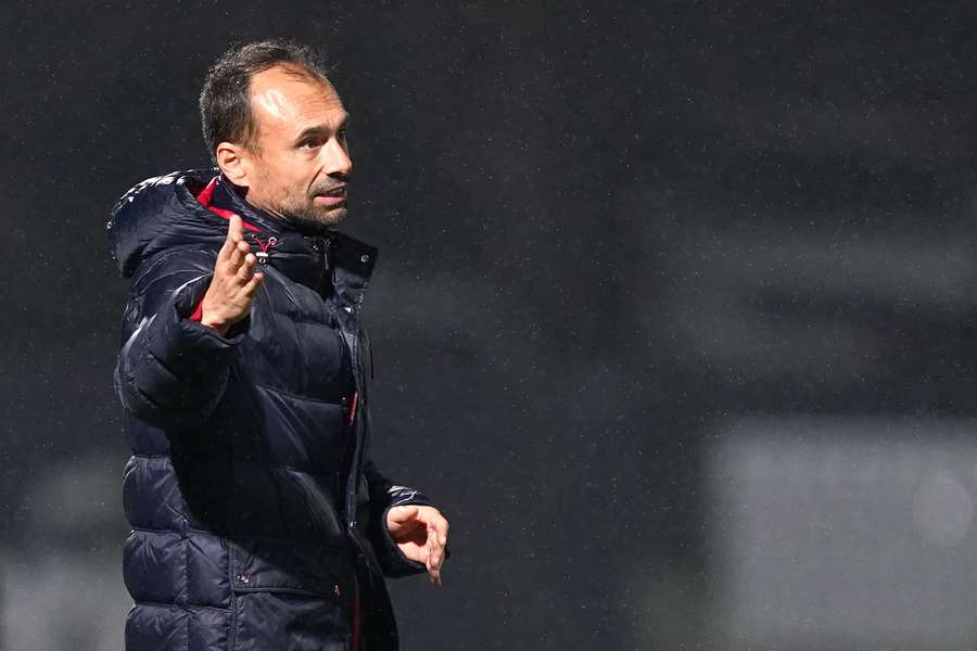 Hugo Oliveira espera jogo “diferente” do Famalicão frente ao Estoril Hugo Oliveira espera jogo “diferente” do Famalicão frente ao Estoril