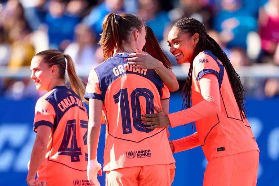 Ósma z rzędu wygrana Barcelony Femeni, ósma porażka Alhamy. Ewa Pajor oglądała z boku