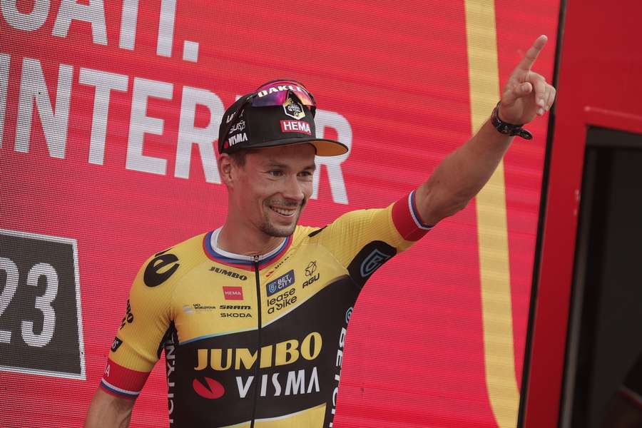 Roglic na winst in de achtste etappe van de Vuelta