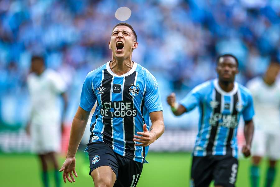 Monsalve fez um golaço em Grêmio 1x1 Juventude