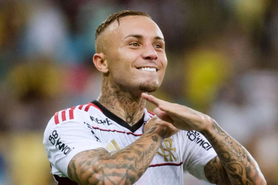 Everton Cebolinha é o novo reforço do Santos Everton Cebolinha é o novo reforço do Santos