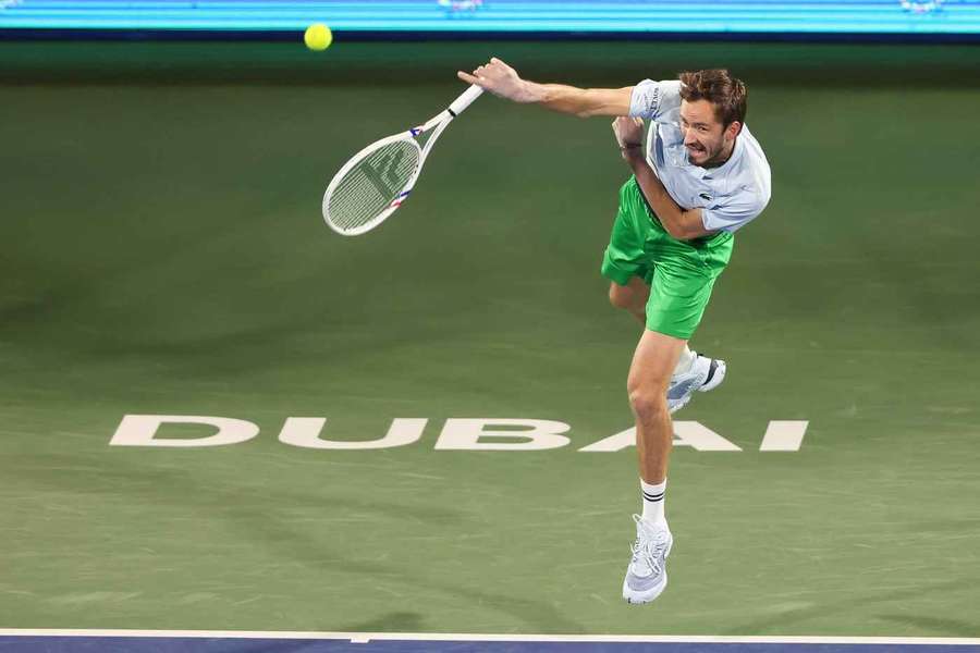 Medvedev ha perdido en cuartos del torneo de Dubái