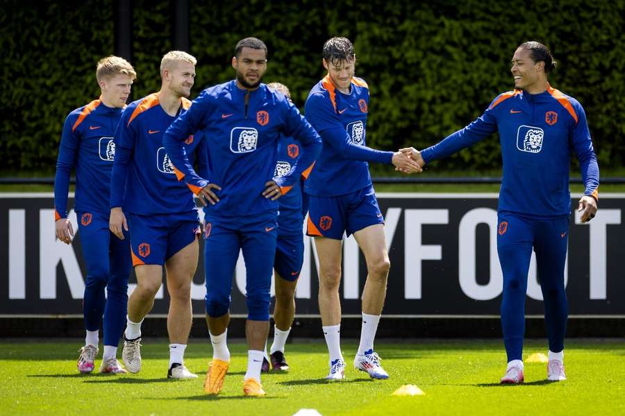 Cody Gakpo en het Nederlands elftal trainen samen