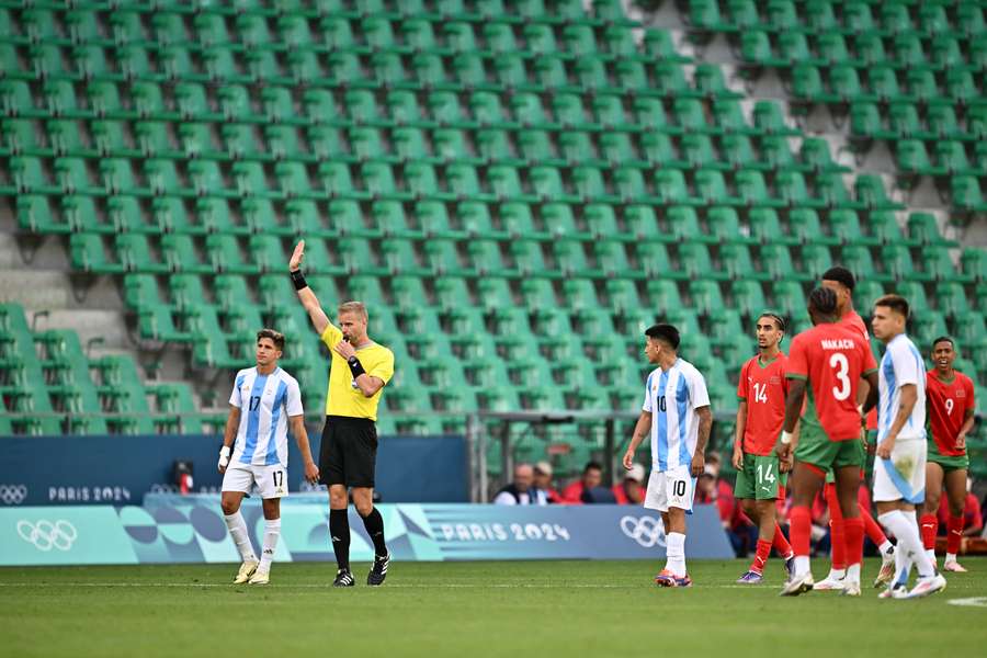 L'arbitre a annulé le but de l'Argentine plus de deux heures plus tard et à huis clos.