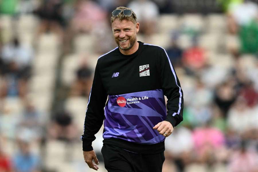 Andrew Flintoff has been announced as the Sydney Thunder's new head coach