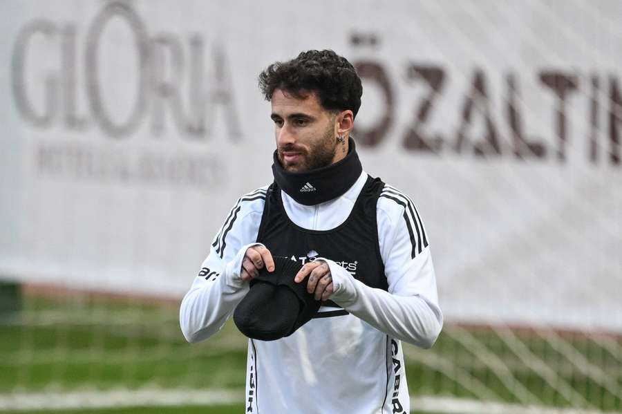 Rafa Silva tem contrato com o Besiktas até 2027
