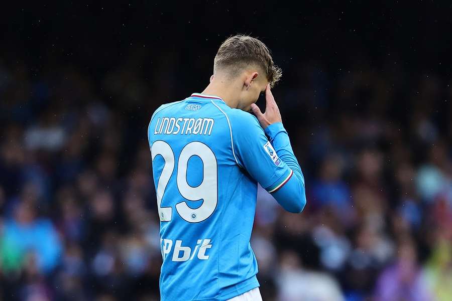 Lindstrom con la maglia del Napoli