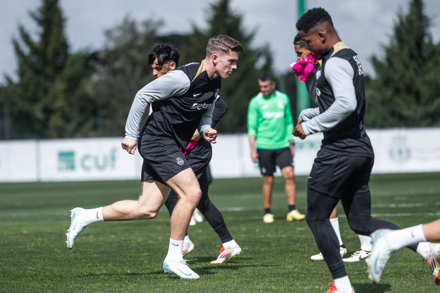 Gyokeres no treino do Sporting