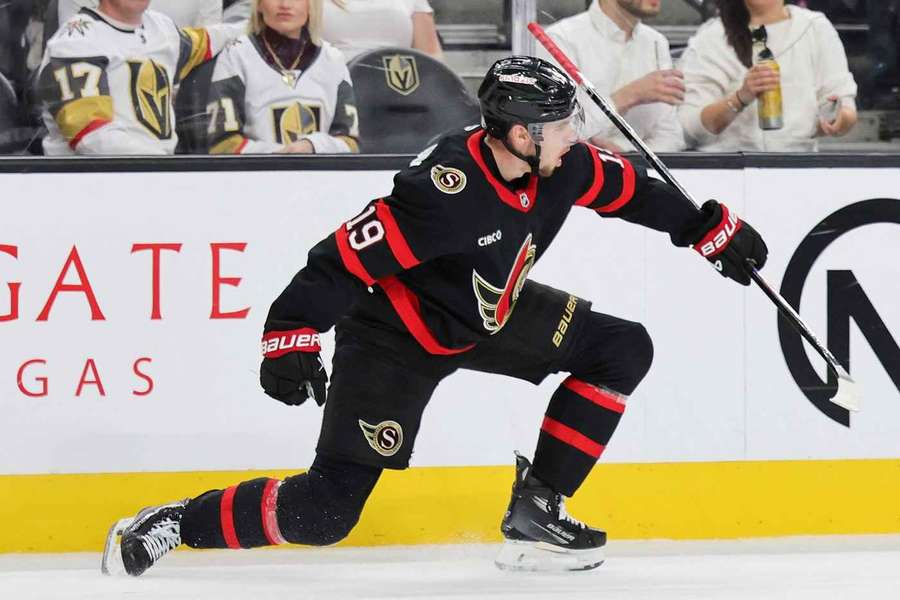 Batherson sa radoval zo svojho druhého hetriku v NHL. 