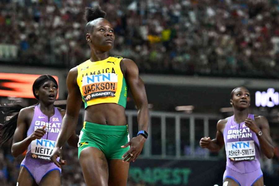 Daryll Neita and Dina Asher-Smith finish behind Shericka Jackson in the 200m final