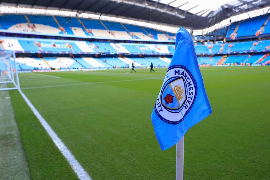 O Manchester City está acusado de infrações do fair-play financeiro