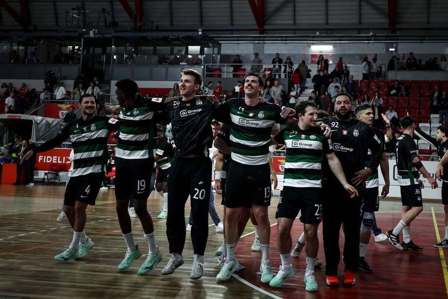 Sporting muito perto do título