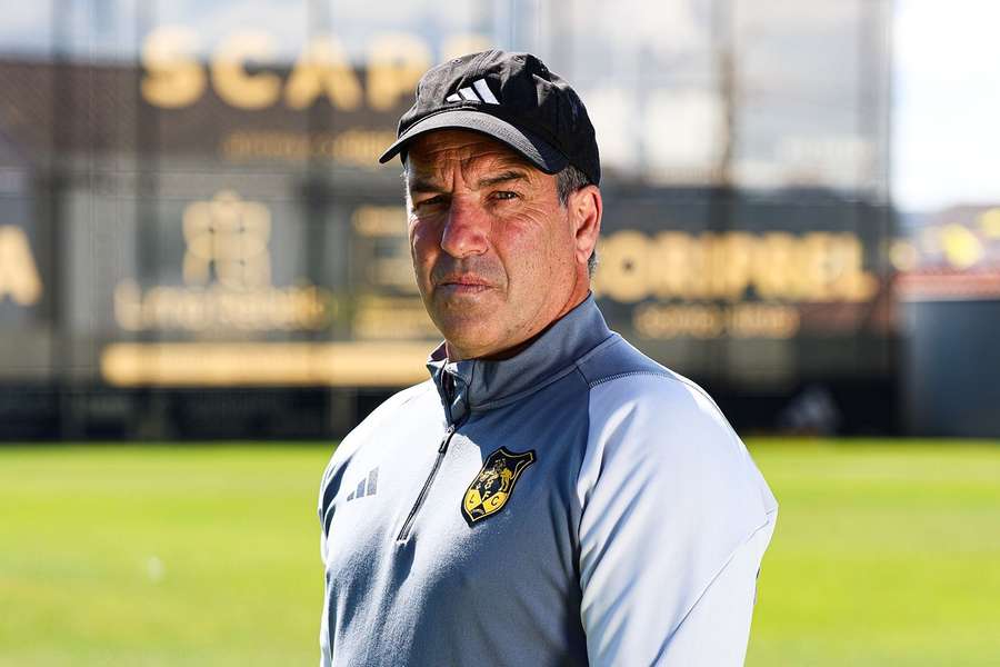 Pedro Miguel continua em Lourosa
