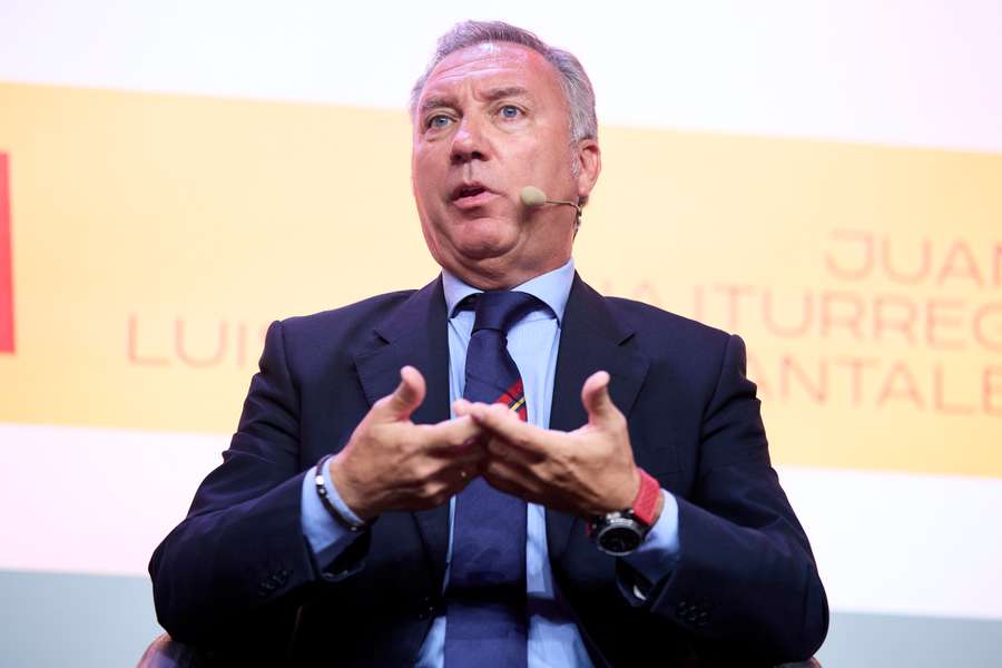 Cantalejo lembrou do interesse da arbitragem espanhola em buscar solução rápida para o caso Cantalejo lembrou do interesse da arbitragem espanhola em buscar solução rápida para o caso