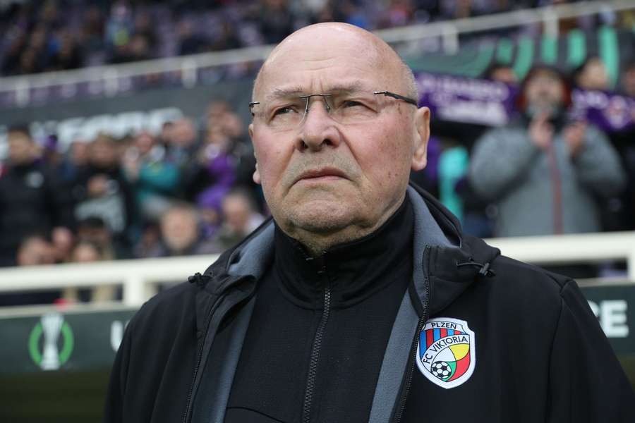 Miroslav Koubek podepsal v Plzni smlouvu na další rok.