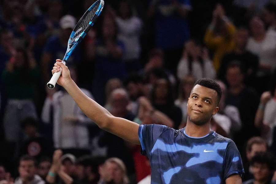 Mpetshi Perricard a vaincu Tiafoe ce mardi au premier tour de Paris-Bercy. 