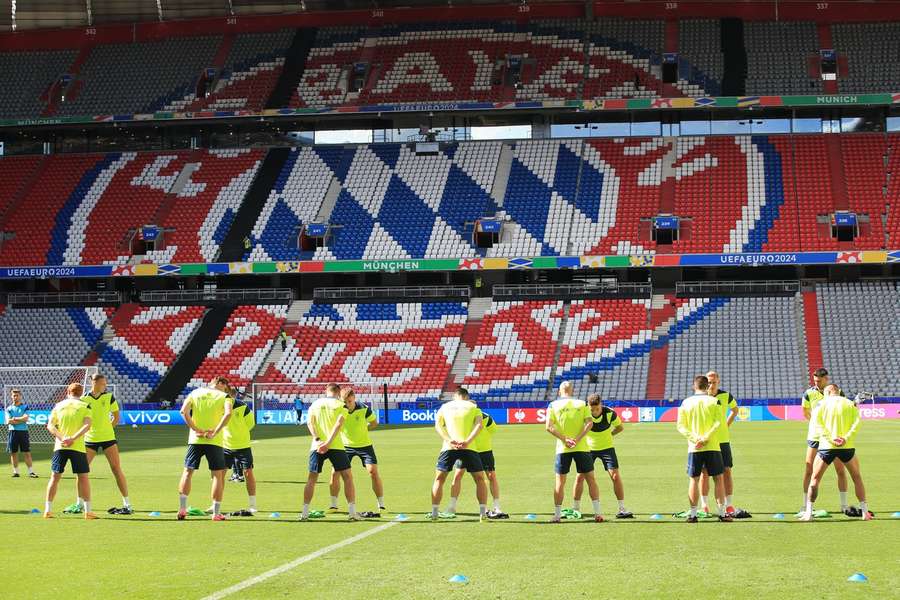 Die ukrainische Nationalmannschaft beim Abschlusstraining in der Allianz Arena.