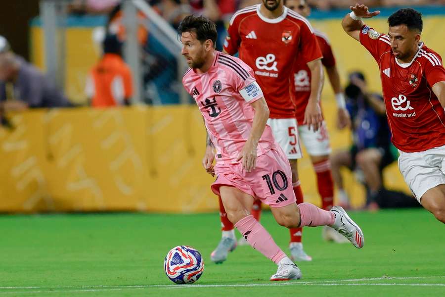 Lionel Messi contra Al Ahly