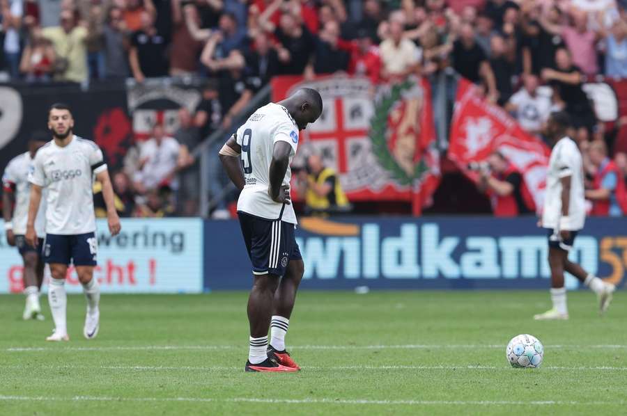 Teleurgesteld Ajax bij FC Twente