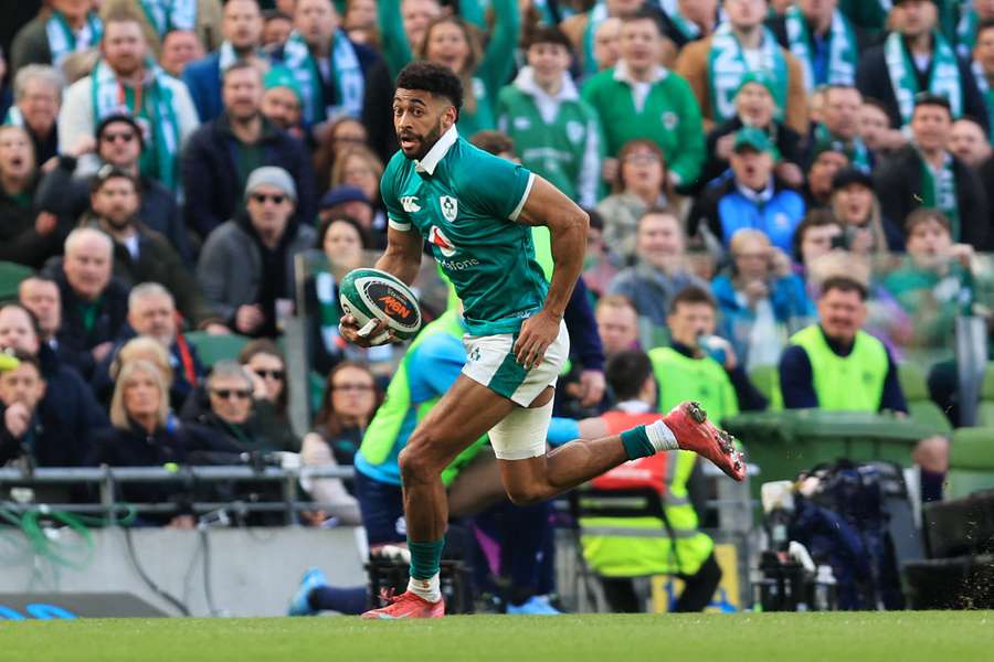 Robert Baloucoune y los irlandeses se han puesto en cabeza.