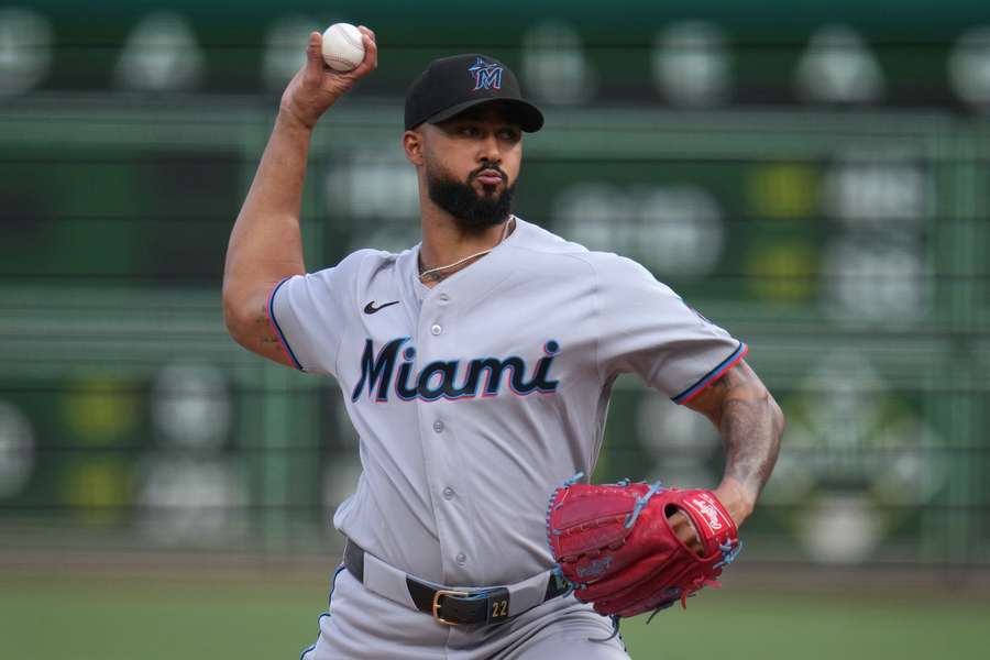 Marlins' Sandy Alcantara pitches 1,000th career strikeout Marlins' Sandy Alcantara pitches 1,000th career strikeout