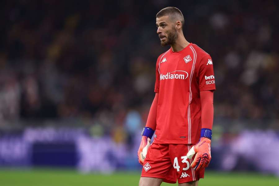Ex-Fiorentina keeper Manninger warns De Gea: Time doesn't stand still