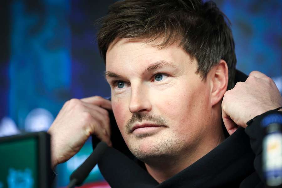 Merlin Polzin auf der Pressekonferenz.