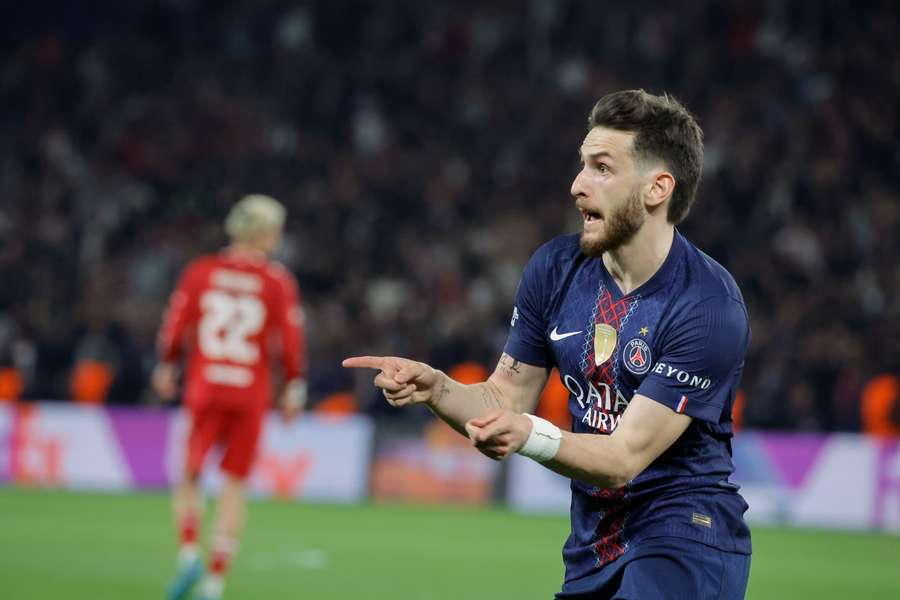 PSG-Star Kvaratskhelia beim Torjubel