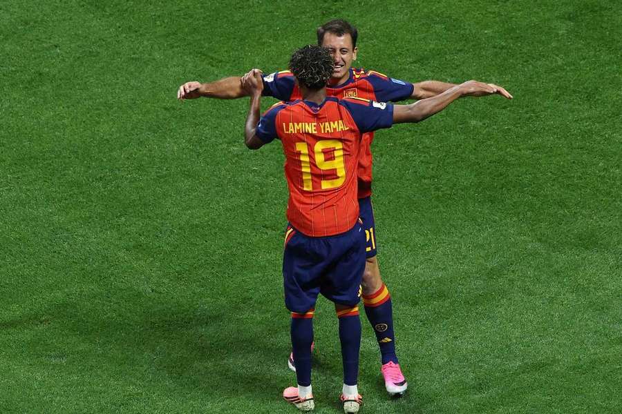 Spain's Mikel Oyarzabal and Lamine Yamal celebrate a goal against Saudi Arabia Spain's Mikel Oyarzabal and Lamine Yamal celebrate a goal against Saudi Arabia